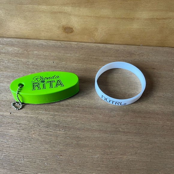 NUTRL band bracelet 
Rhonda Rita keychain - Picture 1 of 3